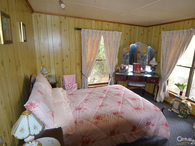 28 Haig St., Mitiamo VIC 3573