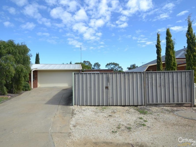 62 Elizabeth Street, Echuca VIC 3564