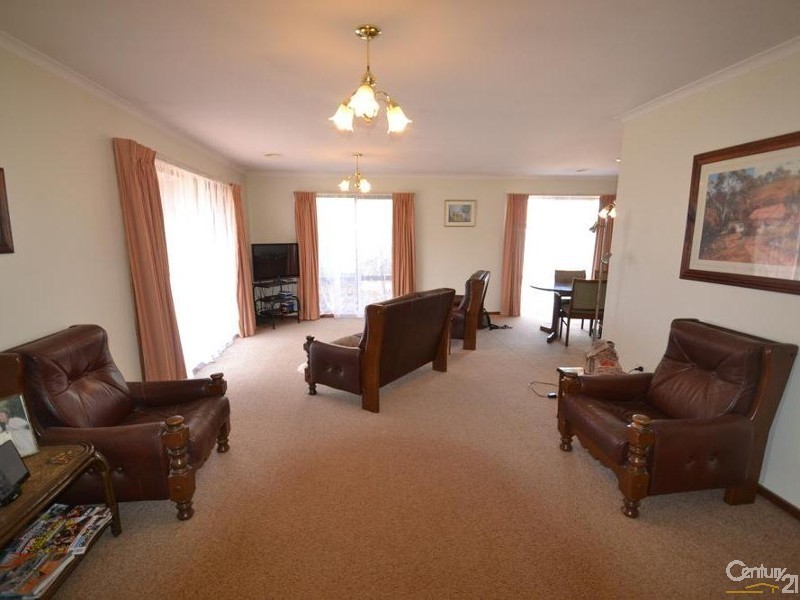 62 Elizabeth Street, Echuca VIC 3564