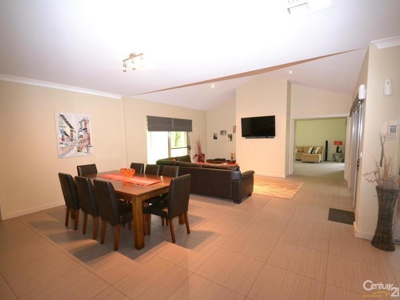 77 Mayfield Court, Moama NSW 2731