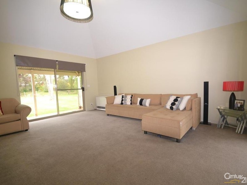 77 Mayfield Court, Moama NSW 2731