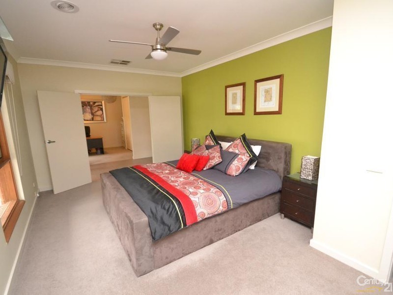 77 Mayfield Court, Moama NSW 2731