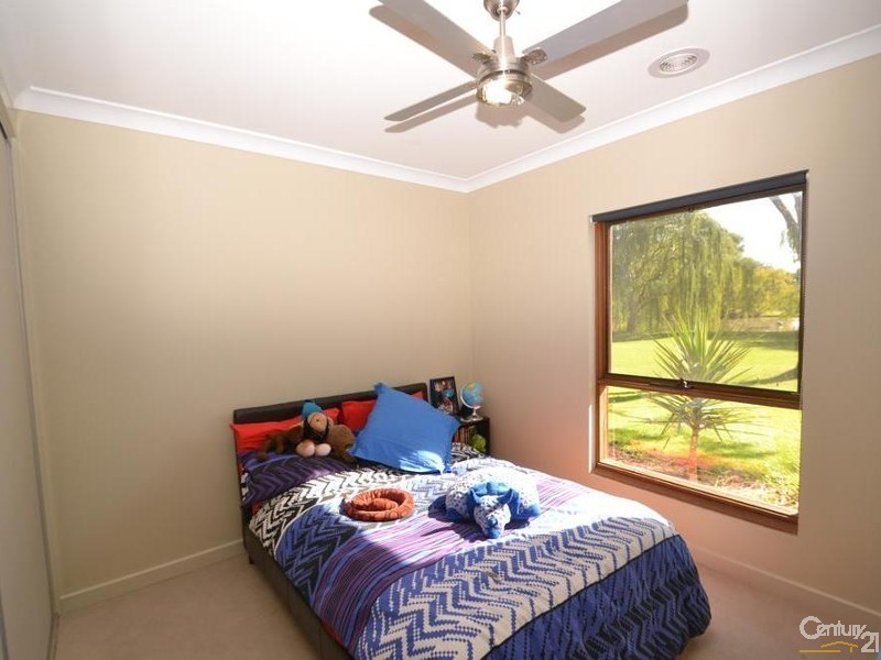 77 Mayfield Court, Moama NSW 2731