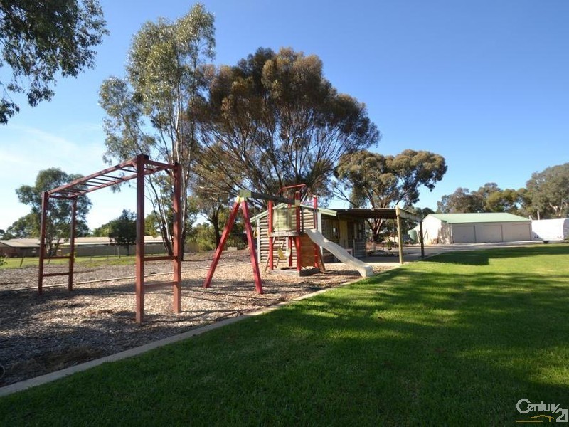 77 Mayfield Court, Moama NSW 2731