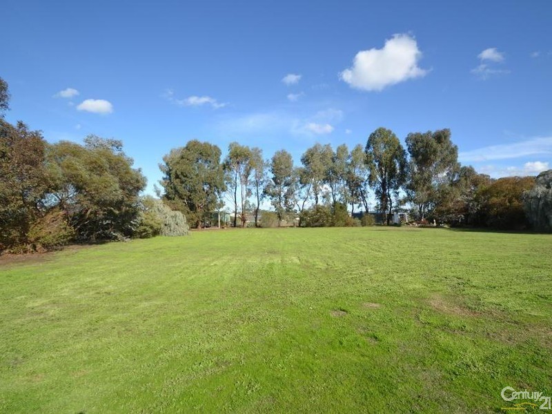 10 Airlie Court, Echuca VIC 3564