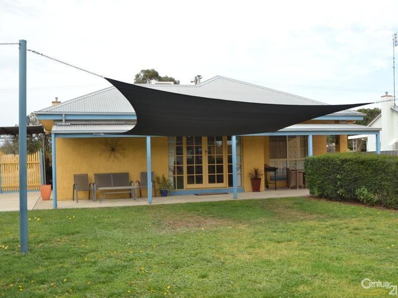 49 Hovell Street, Echuca VIC 3564