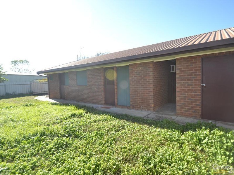 3 57 Francis Street, Moama via, Echuca VIC 3564
