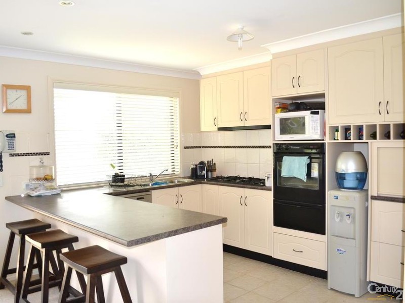 5 Kingfisher Drive West, Moama NSW 2731