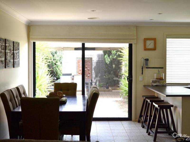 5 Kingfisher Drive West, Moama NSW 2731