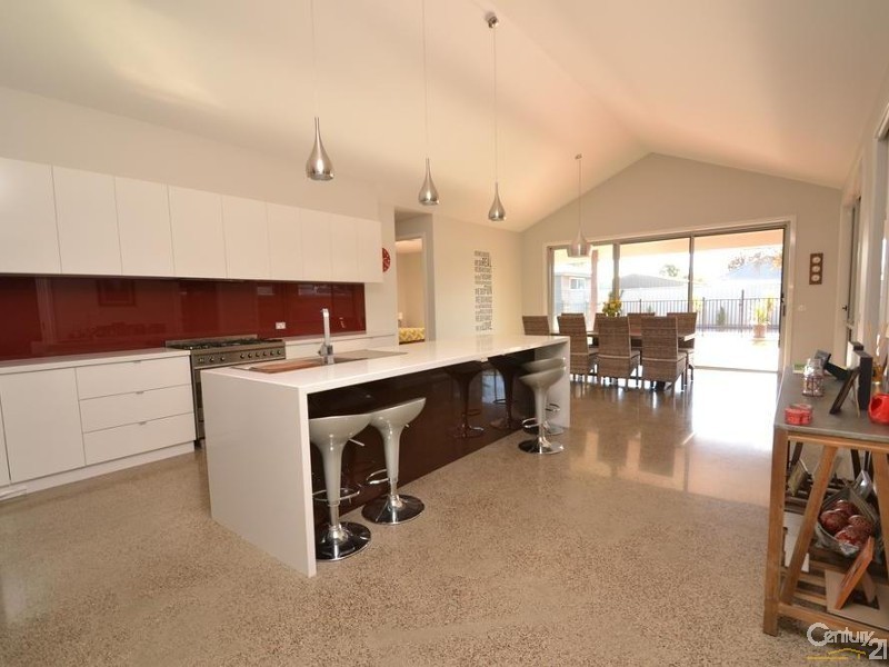 20 Porter Street, Moama NSW 2731