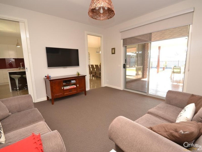 20 Porter Street, Moama NSW 2731