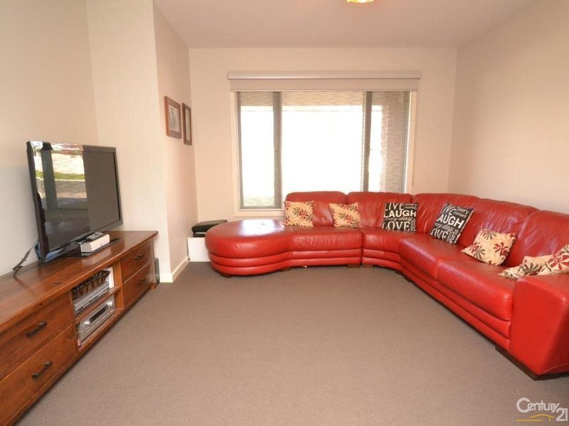 20 Porter Street, Moama NSW 2731