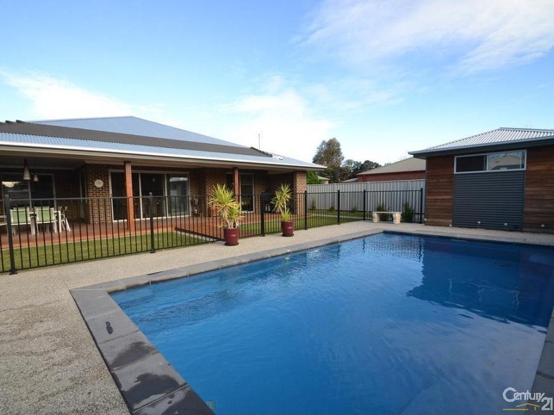 20 Porter Street, Moama NSW 2731