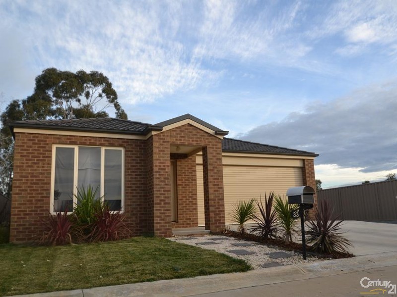 33 Struve Court, Echuca VIC 3564