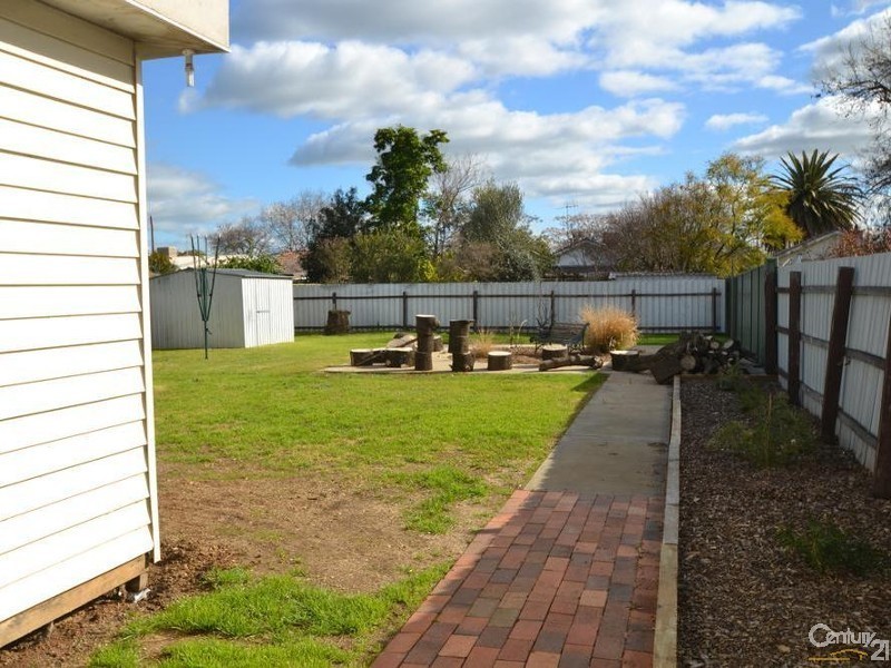 85 Hovell Street, Echuca VIC 3564