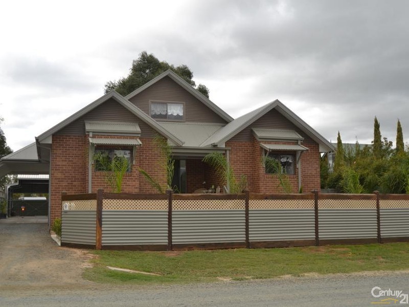 170 Bowen Street, Echuca VIC 3564