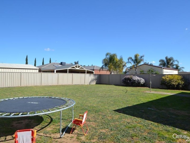 21 McSwains Road, Echuca VIC 3564