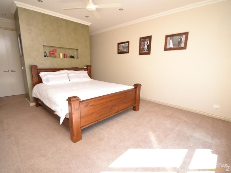 4 Grange Court, Echuca VIC 3564