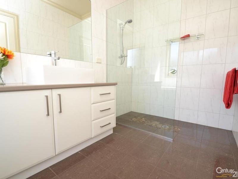 4 Grange Court, Echuca VIC 3564