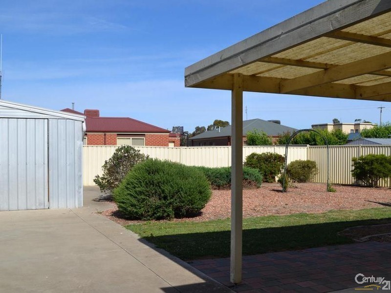 6 Quinn Court, Echuca VIC 3564