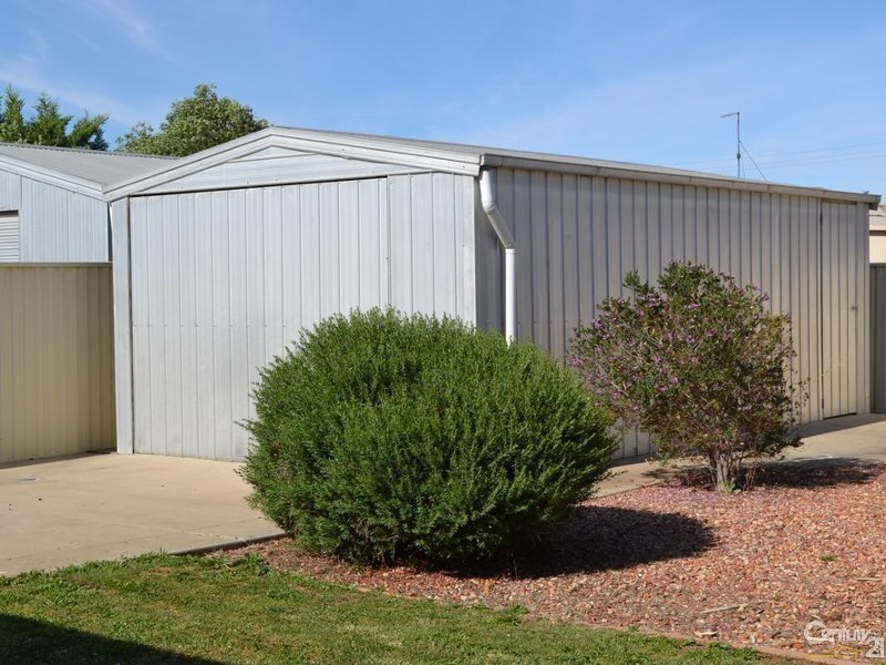 6 Quinn Court, Echuca VIC 3564