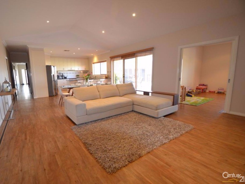 10 Kinross Court, Moama NSW 2731