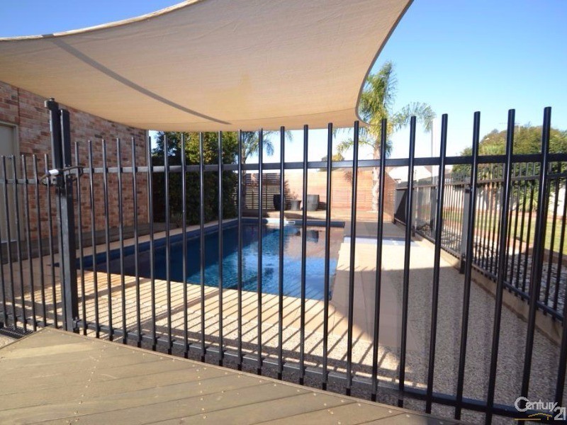 10 Kinross Court, Moama NSW 2731