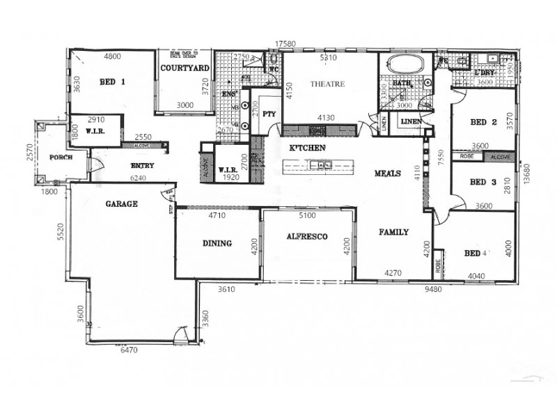 11 Shiraz Court, Moama NSW 2731 Floorplan