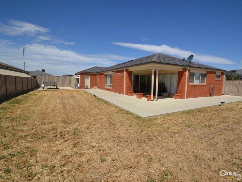 66 Wearne Road, Echuca VIC 3564