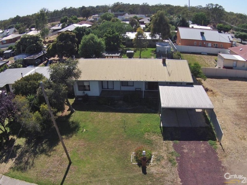 24 McIntosh Street, Echuca VIC 3564