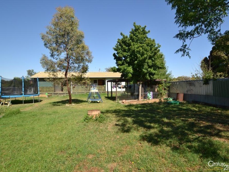 24 McIntosh Street, Echuca VIC 3564