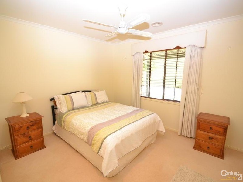 4 Hollara Drive, Moama NSW 2731