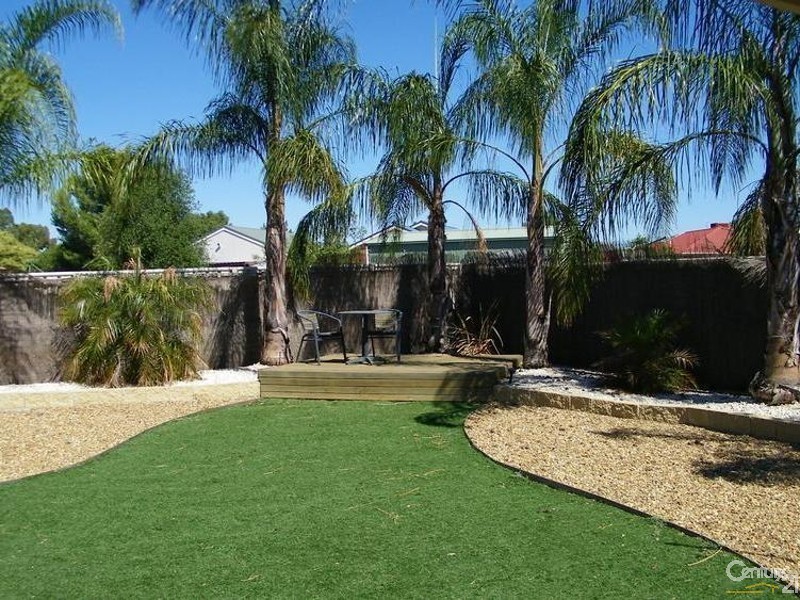 23 Alfred Avenue, Echuca VIC 3564