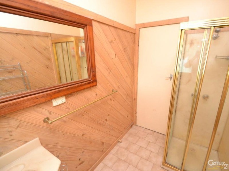 37 Fleming Street, Echuca VIC 3564