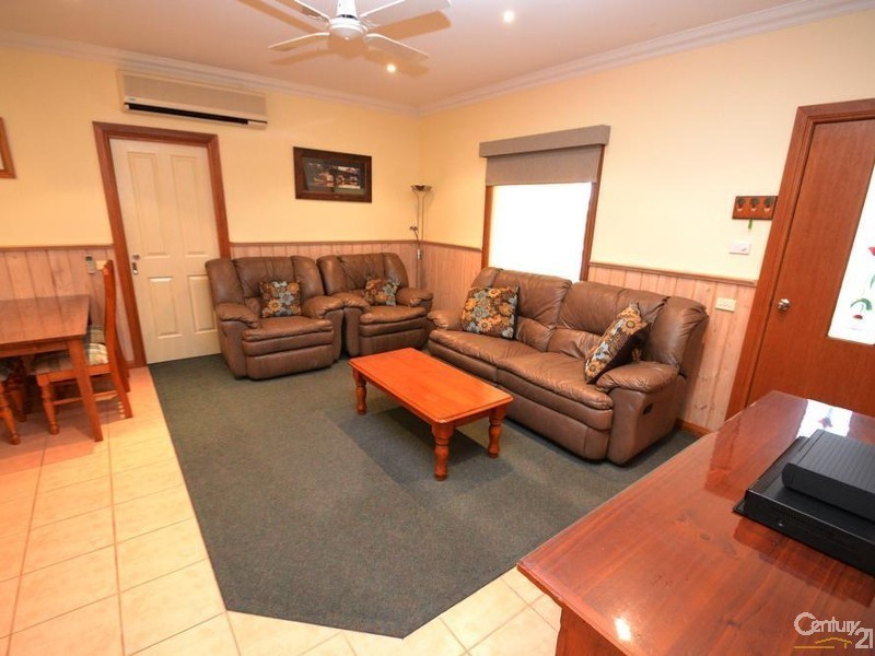 4/ 162 Perricoota Road, Moama NSW 2731