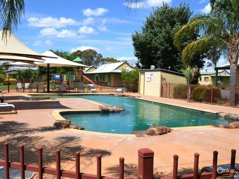 4/ 162 Perricoota Road, Moama NSW 2731