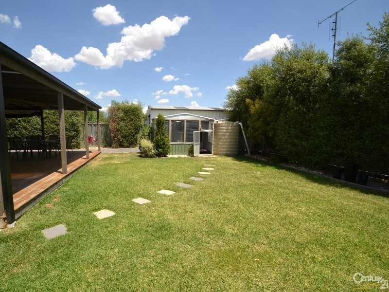 10 Brenton Avenue, Echuca VIC 3564