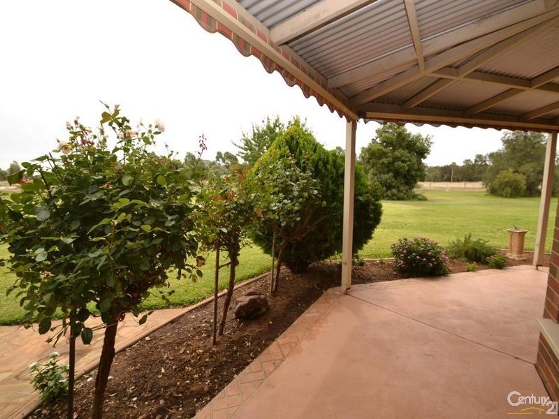 60 Point Road, Echuca VIC 3564