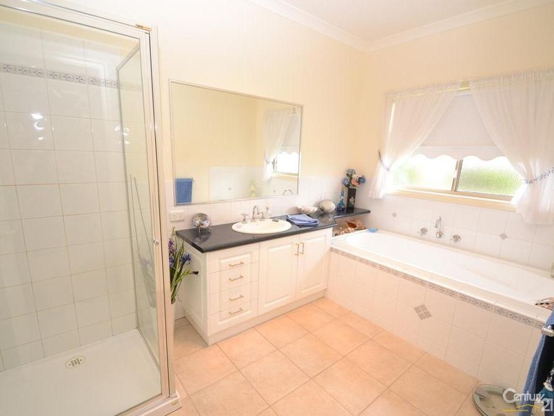 60 Point Road, Echuca VIC 3564
