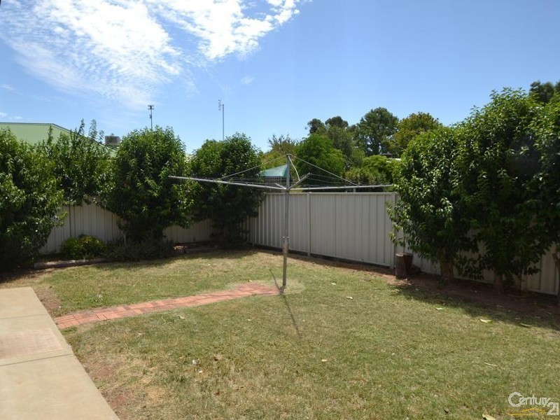 84 Lawson Drive, Moama NSW 2731