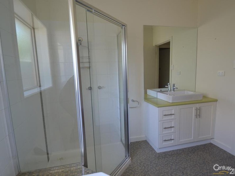 23 Haverfield Street, Echuca VIC 3564