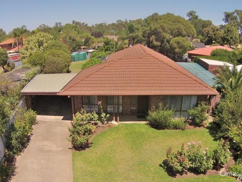 6 Walgett Court, Echuca VIC 3564