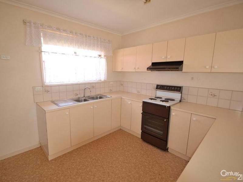 1/319 High Street, Echuca VIC 3564