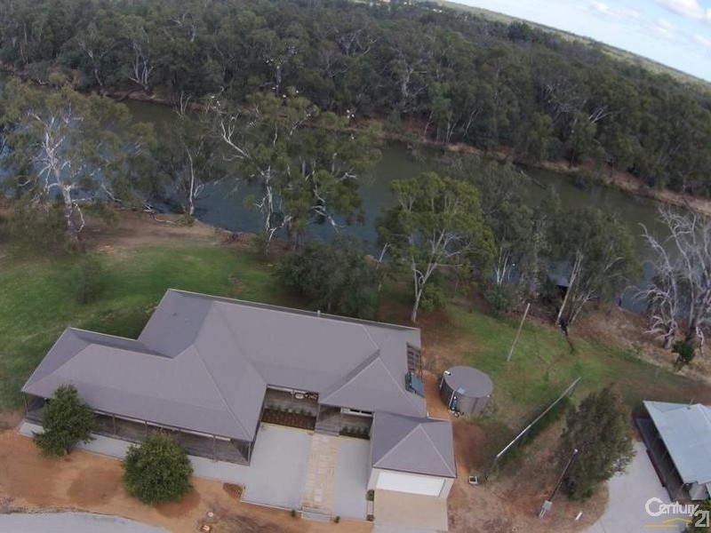 1049 Perricoota Road, Moama NSW 2731