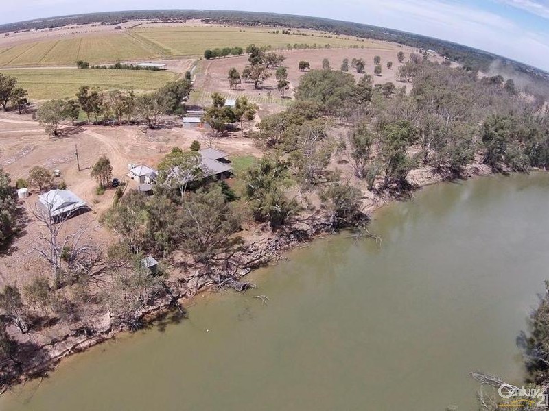 1049 Perricoota Road, Moama NSW 2731