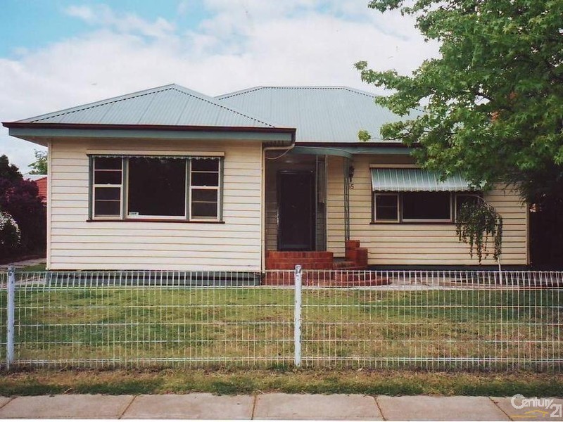 65  Eyre Street, Echuca VIC 3564