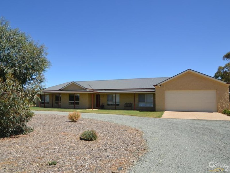 192 Anderson Road, Echuca VIC 3564