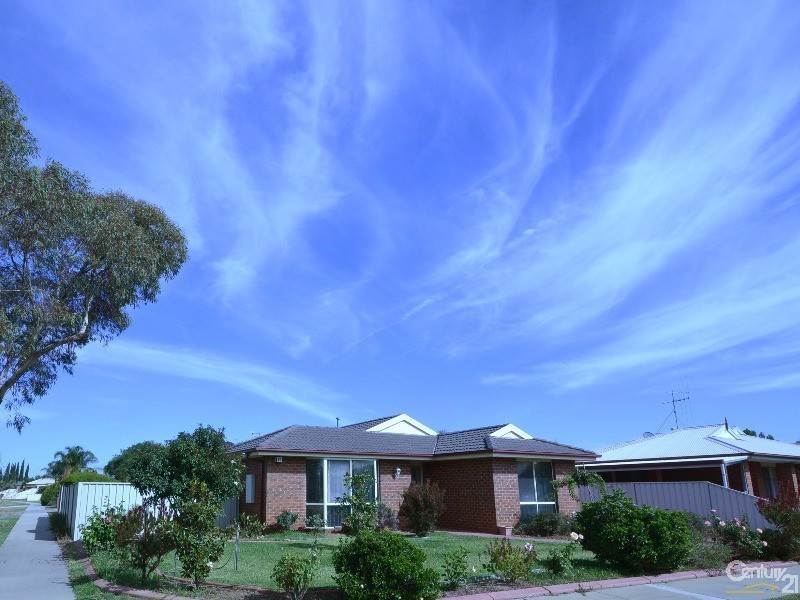 10 Bennett Court, Echuca VIC 3564