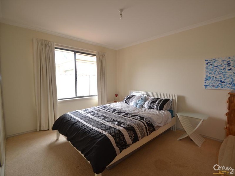 5 Aberdeen Way Moama via, Echuca VIC 3564