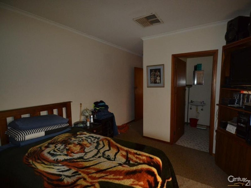 283A Ogilvie Avenue, Echuca VIC 3564